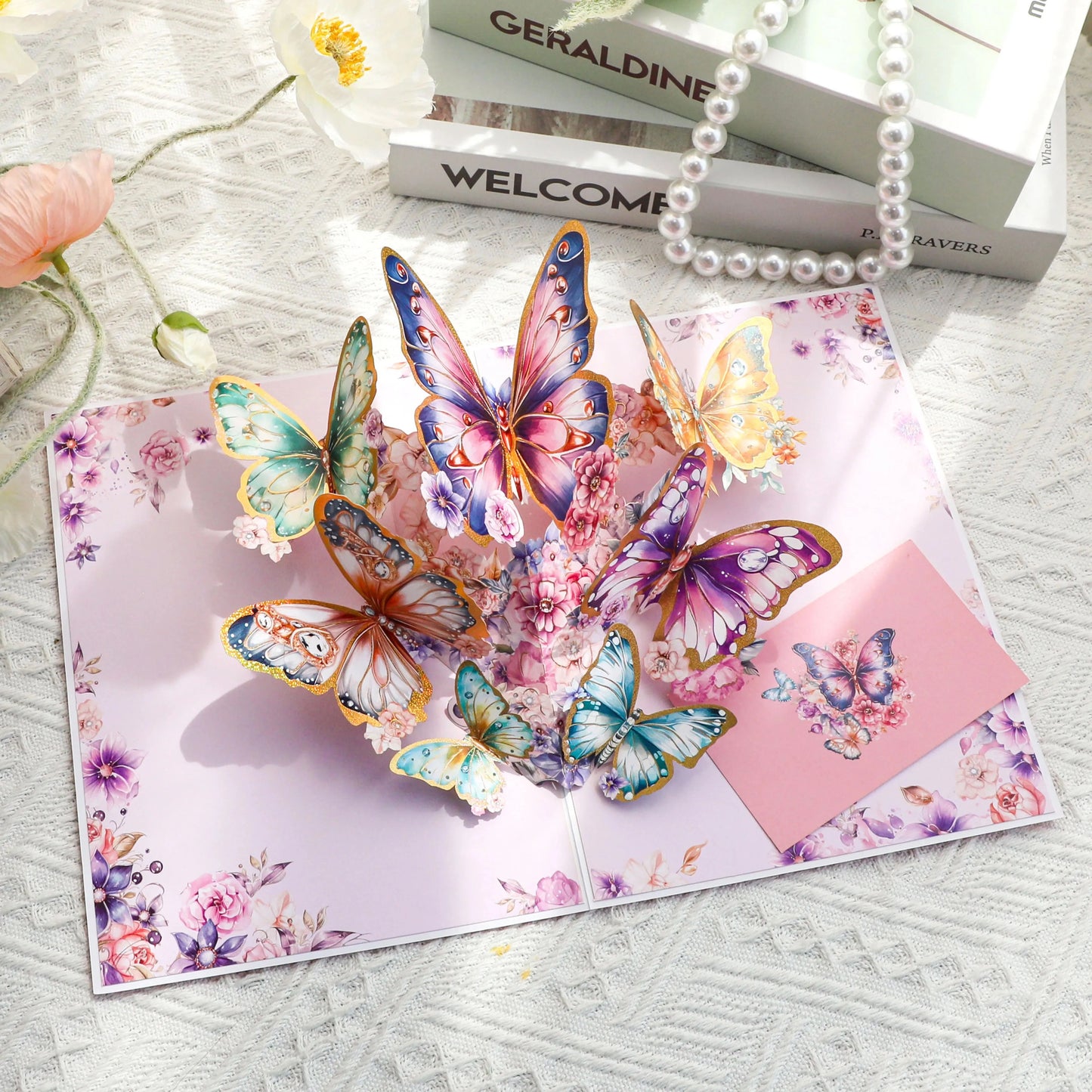 3D Pop-Up elegante Schmetterlings-Blumenstrauß Grußkarte