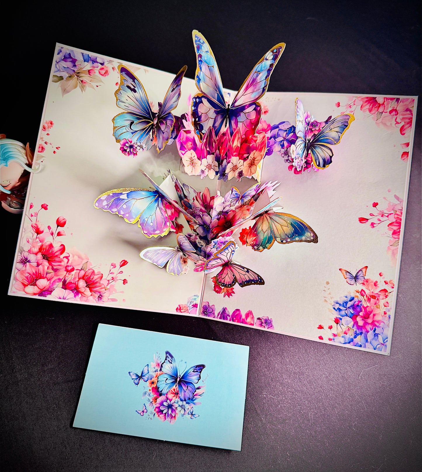 3D Pop-Up elegante Schmetterlings-Blumenstrauß Grußkarte