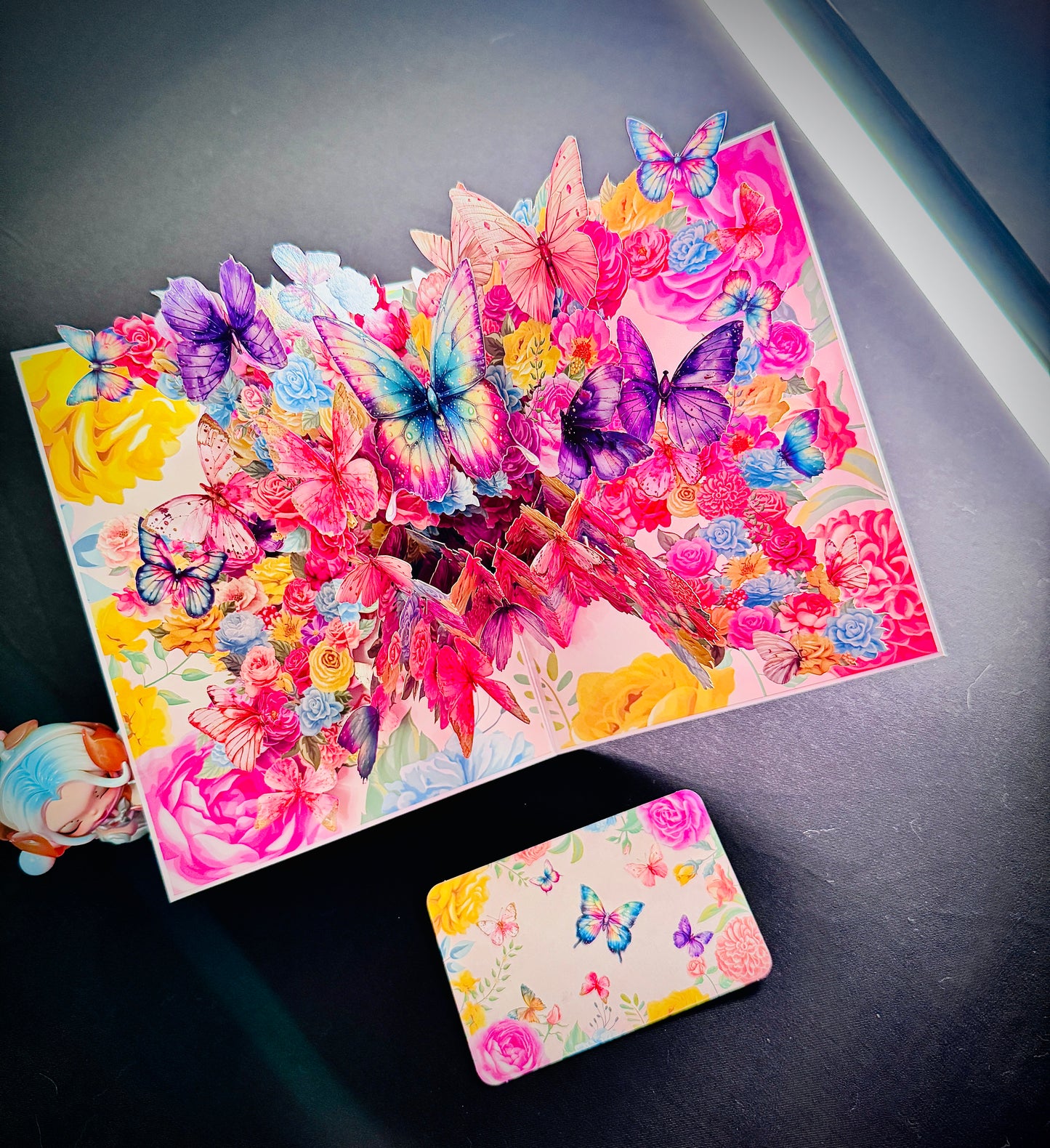 3D Pop-Up elegante bunte Schmetterlinge&Blumen Grußkarte
