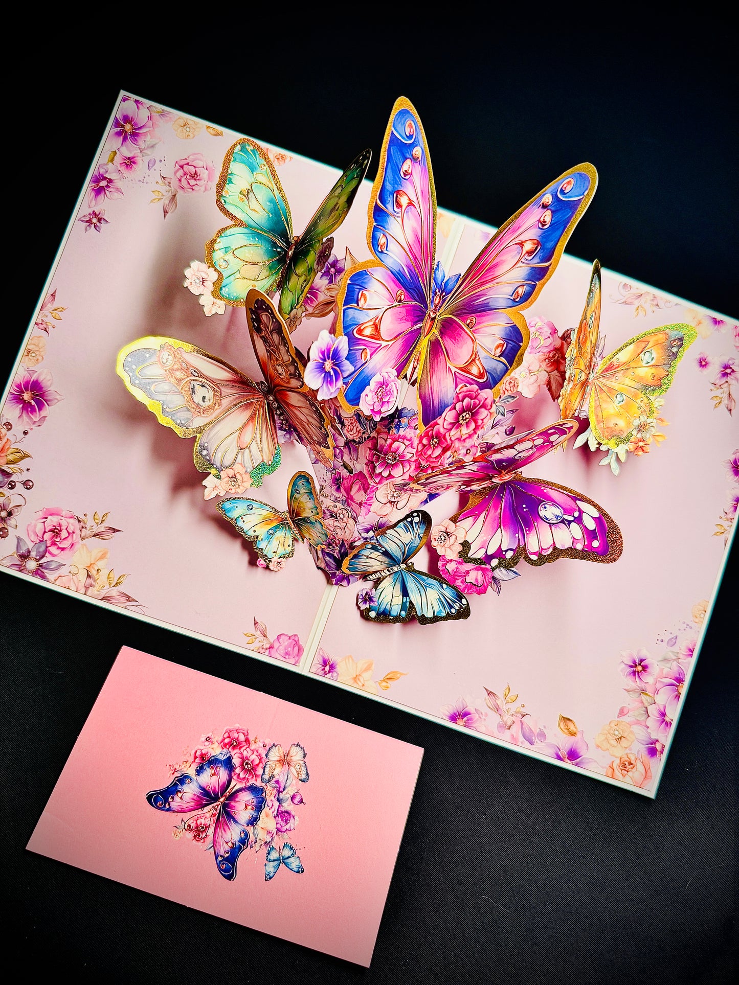 3D Pop-Up elegante Schmetterlings-Blumenstrauß Grußkarte